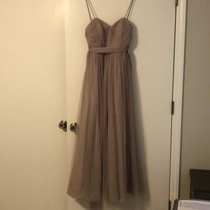 Wtoo tulle overlay bridesmaid/formal dress. Taupe, sz 6
